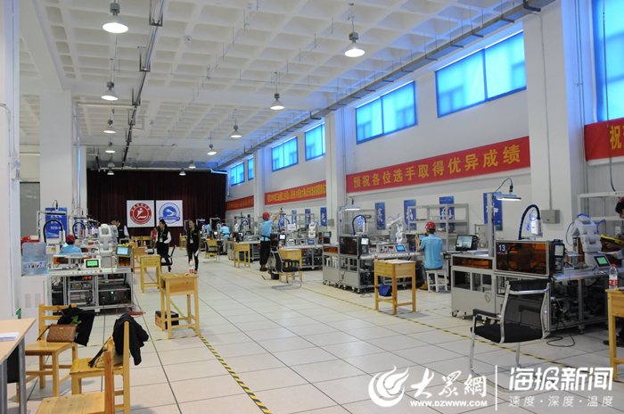 全国工业机器人技术应用技能大赛省选拔赛在济南市技师学院开赛