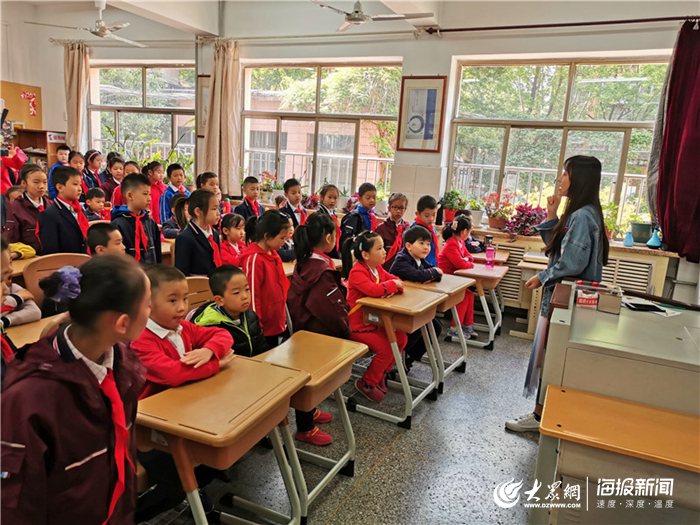 济南市历下区第一实验幼儿园大班幼儿参观小学 感受校园生活