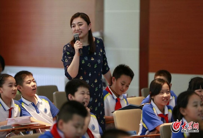 济南市胜利大街小学杨珂—让教育拥有温度