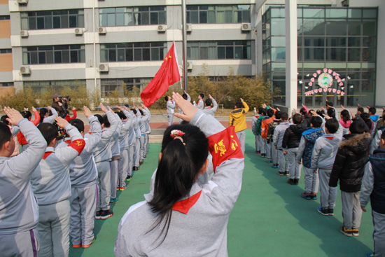 御江景城小学图片